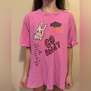 urban outfitters graphic tee